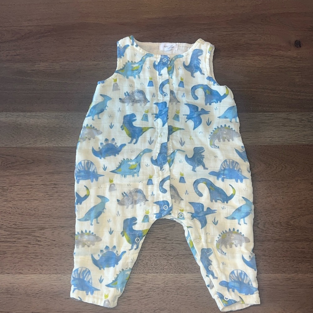 Angel Dear Crayon Dino Romper 3-6 months